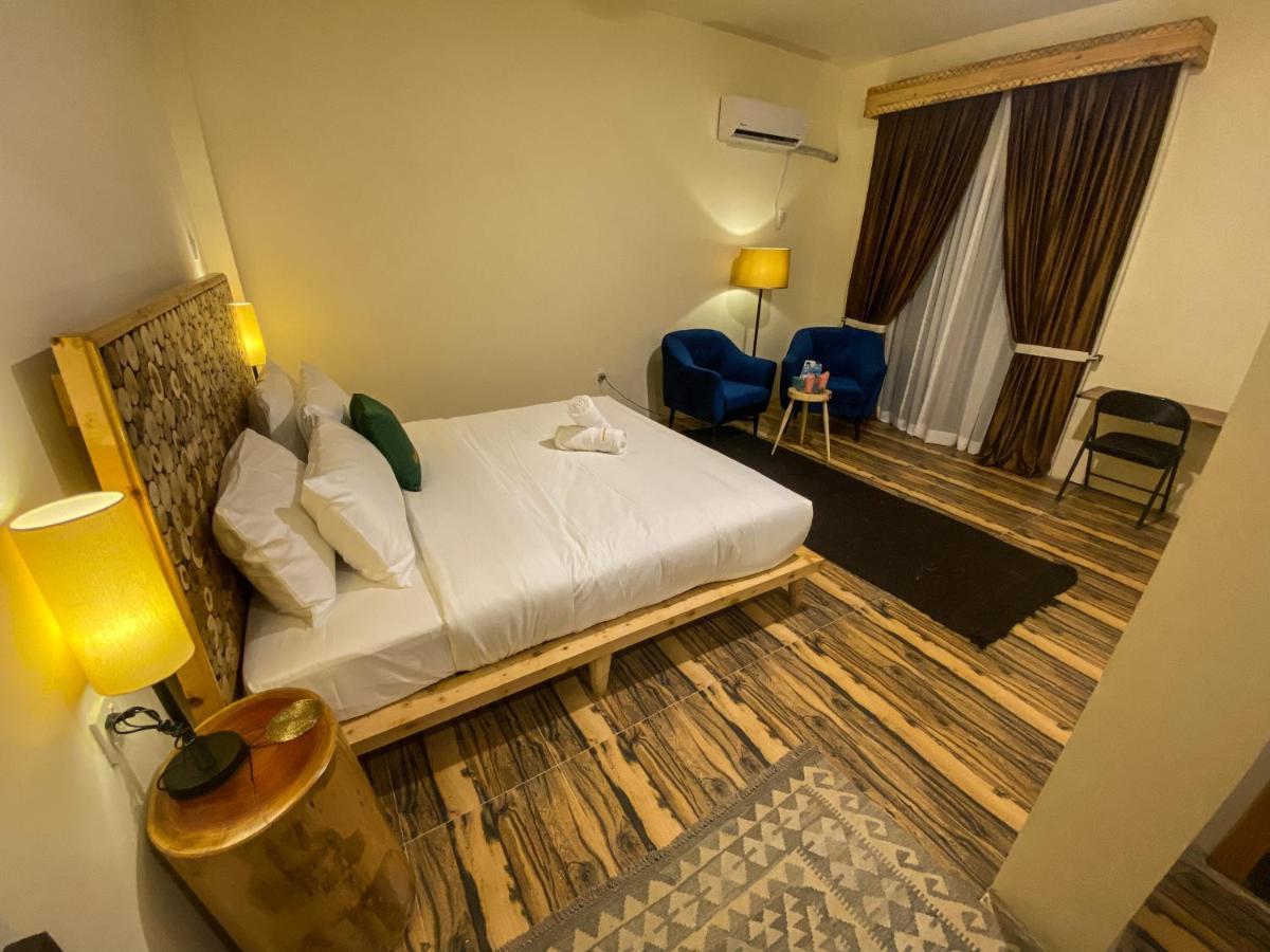 Dumani Nagar Hotel & Resort Karimabad  Exterior foto