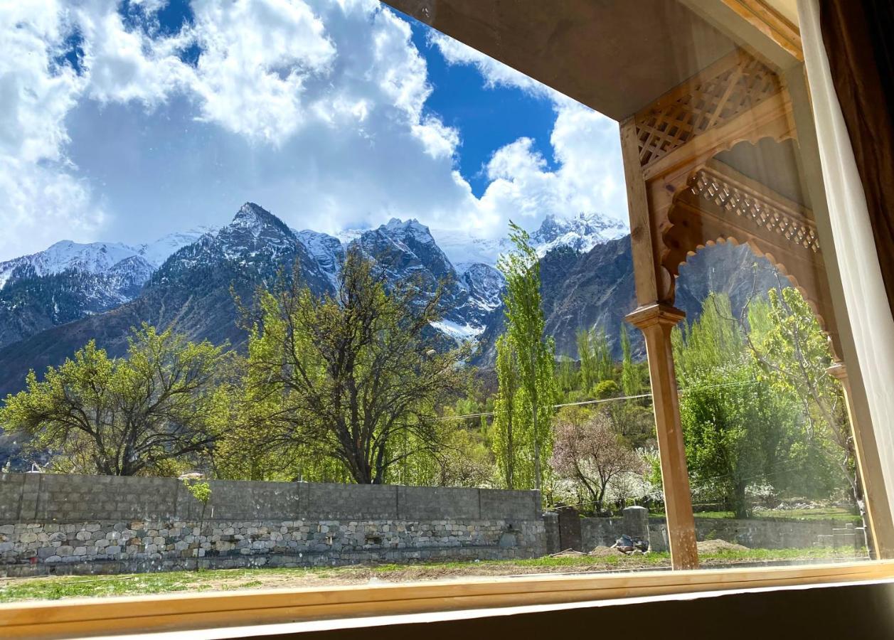 Dumani Nagar Hotel & Resort Karimabad  Exterior foto