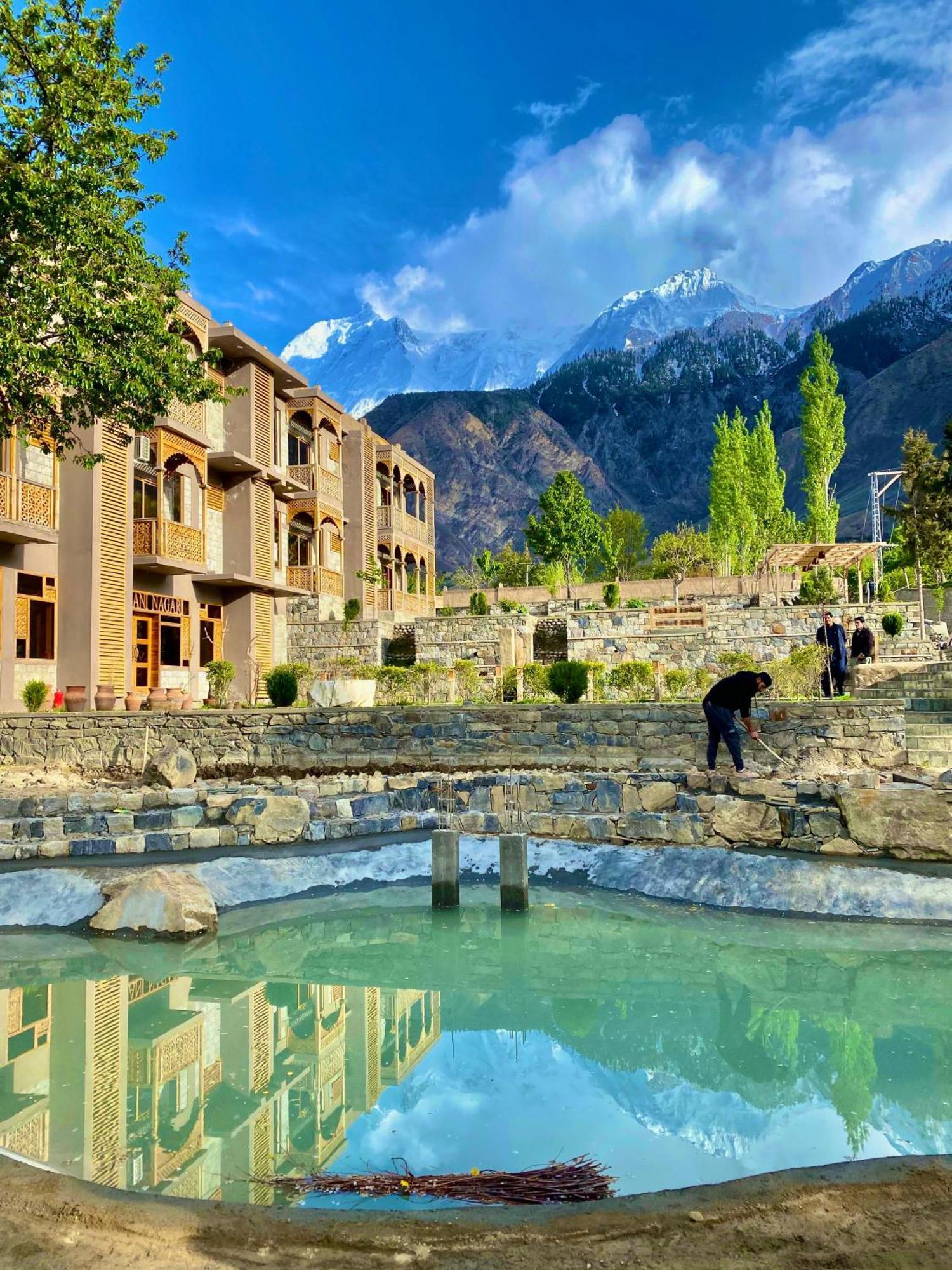 Dumani Nagar Hotel & Resort Karimabad  Exterior foto