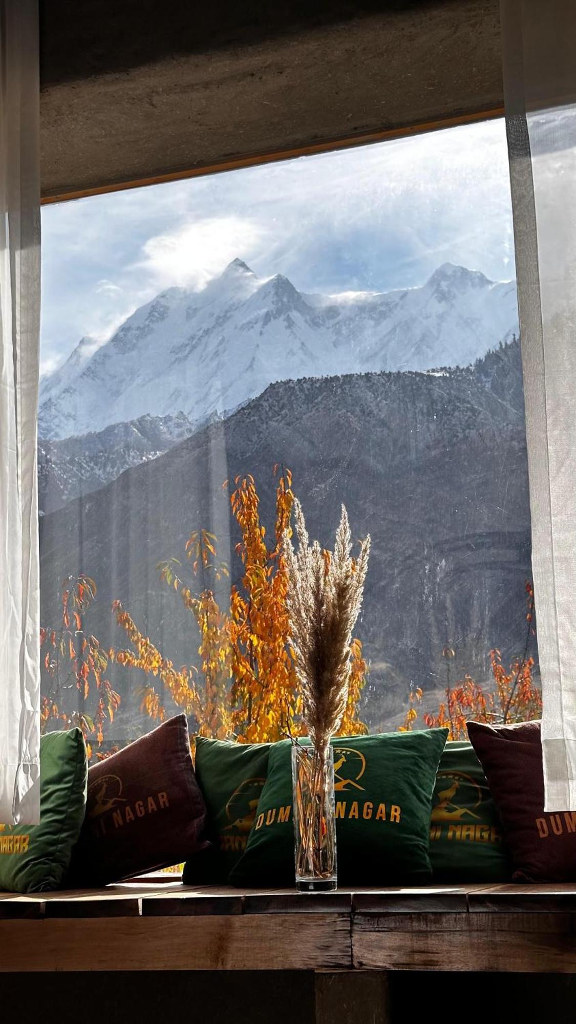 Dumani Nagar Hotel & Resort Karimabad  Exterior foto